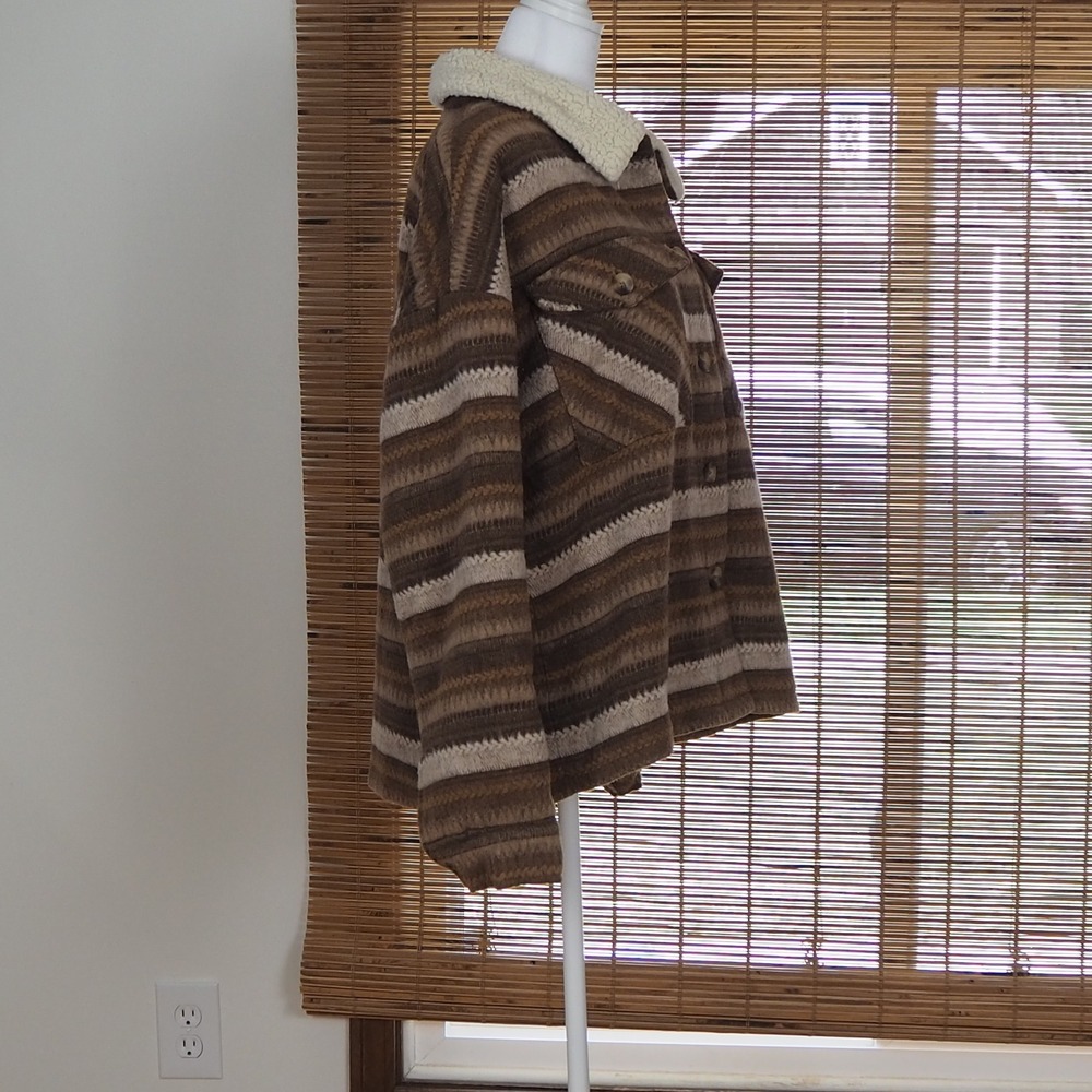 BKE Sherpa Shacket Women's Large Brown Striped Aztec Western Wool Blend Jacket - Picture 4 of 13